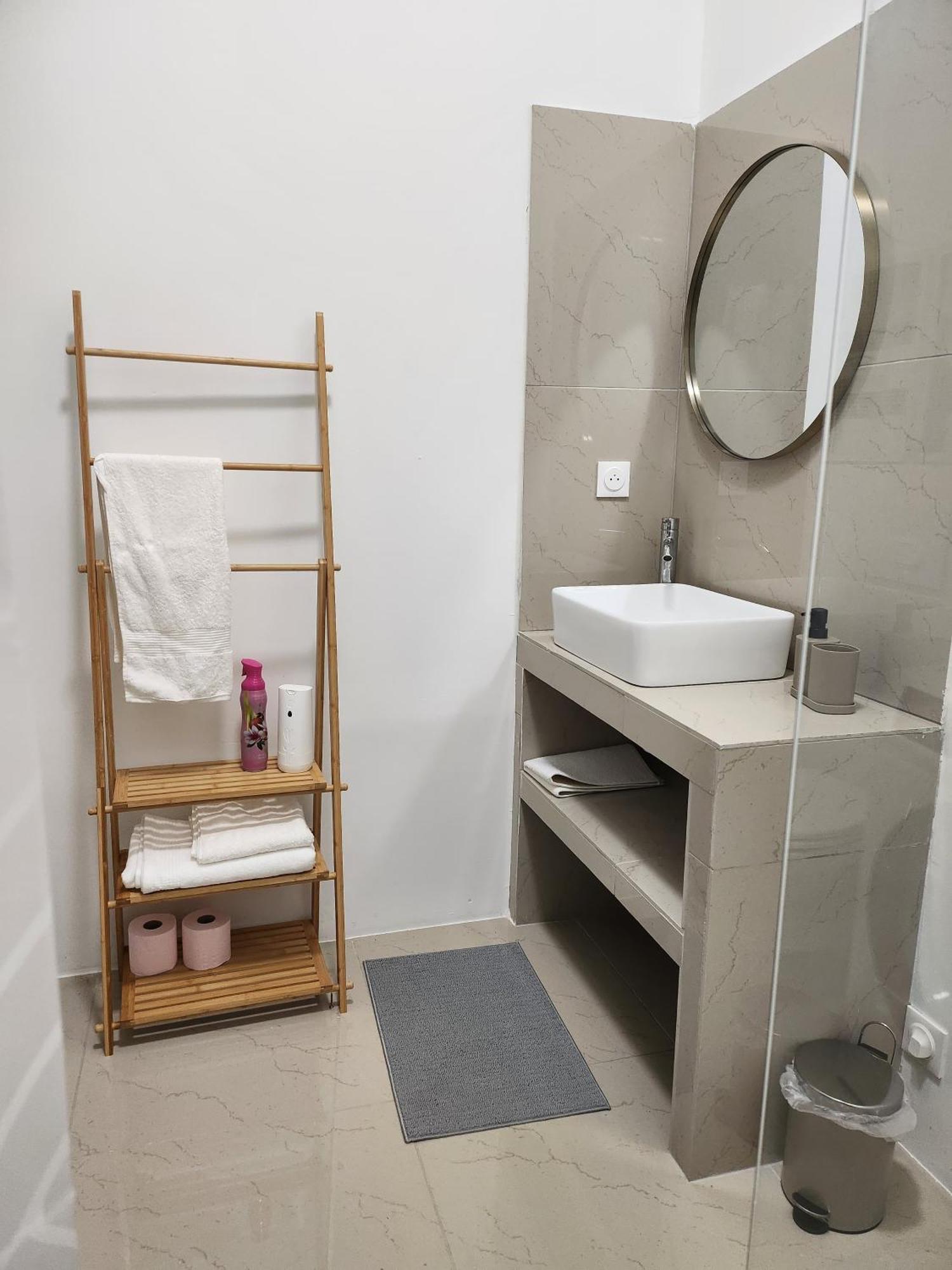 L'At3Lier D'Orthez Apartment Bagian luar foto